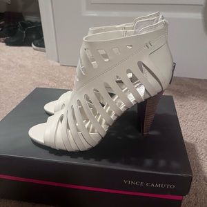 Vince Camuto New in box